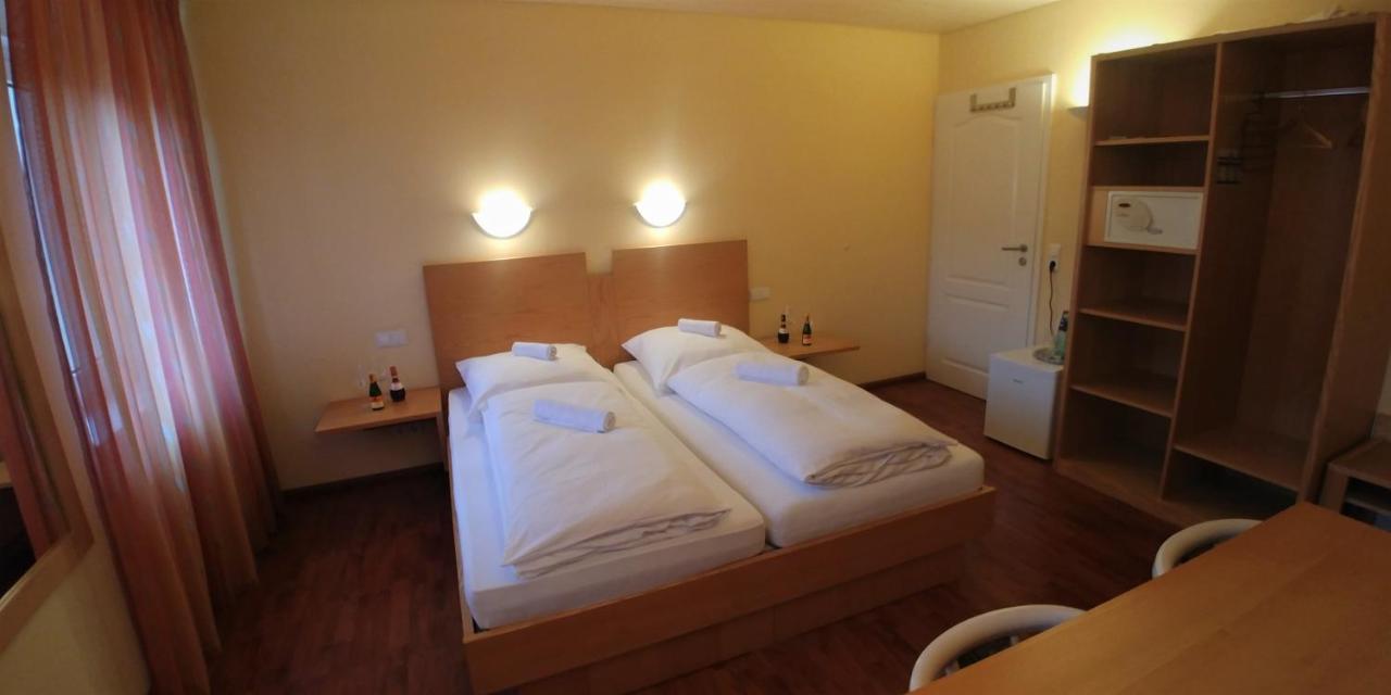 Bad Bruckhaus Erlebnishotel Waldshut-Tiengen Bagian luar foto