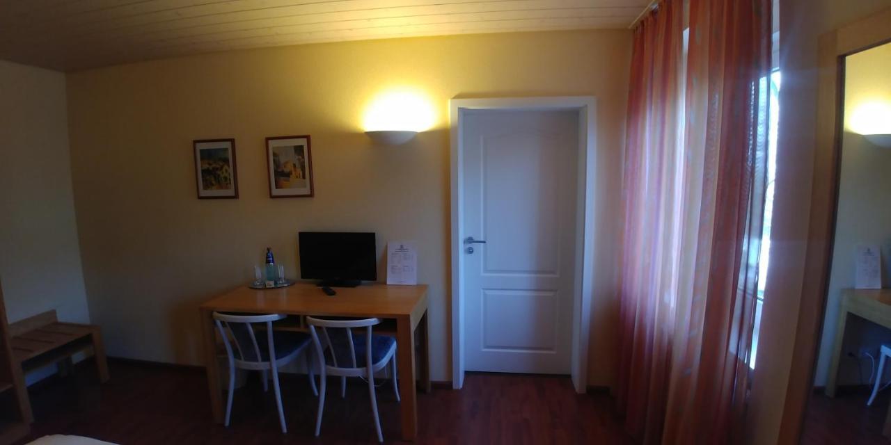 Bad Bruckhaus Erlebnishotel Waldshut-Tiengen Bagian luar foto